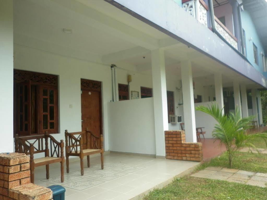 Thisara Guest House Polonnaruwa Bagian luar foto