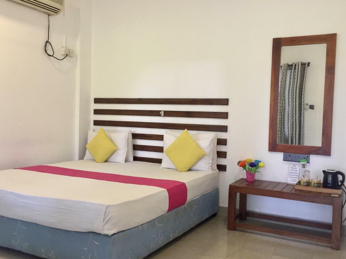 Thisara Guest House Polonnaruwa Bagian luar foto