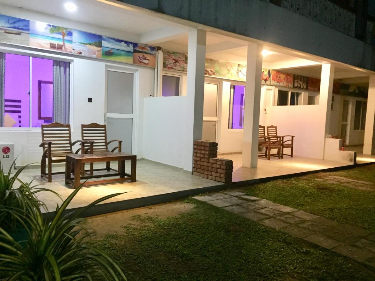 Thisara Guest House Polonnaruwa Bagian luar foto